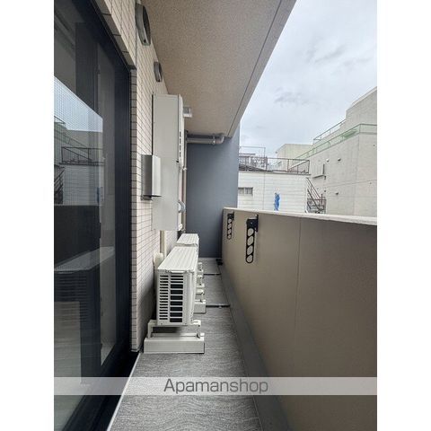 ザ・グラヴィティ新宿の内装写真