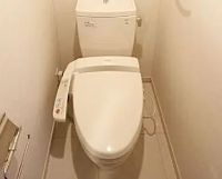 トイレ　参考写真：別部屋タイプ