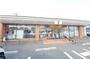 コンビニ　セブンイレブン足立一ツ家2丁目店（コンビニ）まで120m