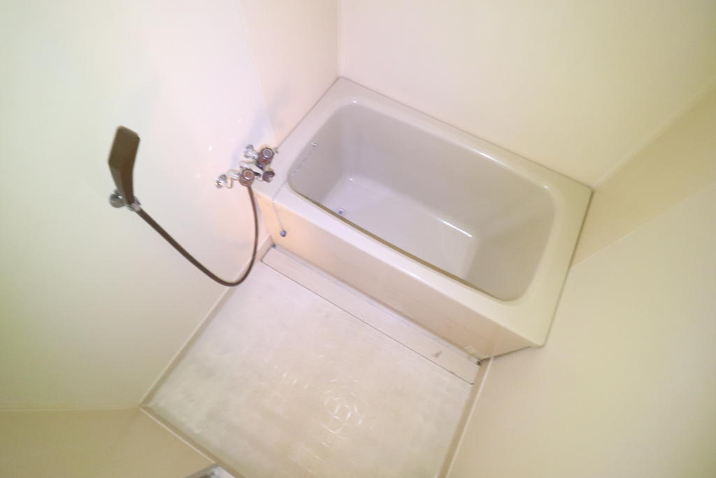 バス・シャワールーム　浴室です！