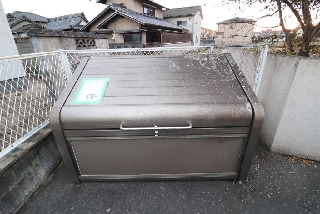 その他共有部分　敷地内ゴミステーションです！