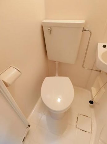 トイレ　別号室参考写真