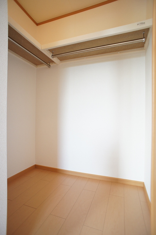 エクセレントYの内装写真