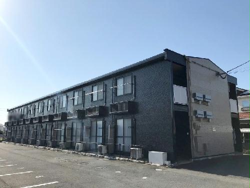 【レオパレスハーモニーの建物外観】