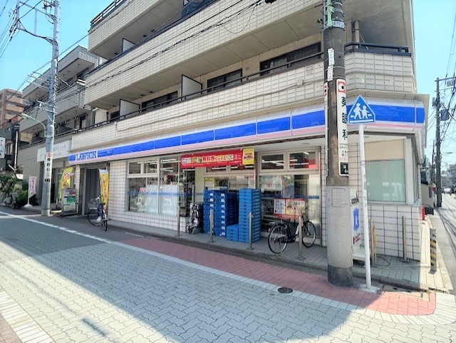 コンビニ　ローソン穴守稲荷店（コンビニ）まで164m