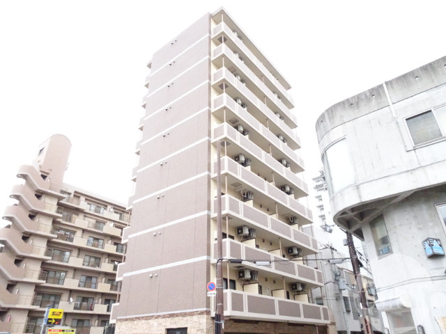 【堺市北区長曽根町のマンションの建物外観】