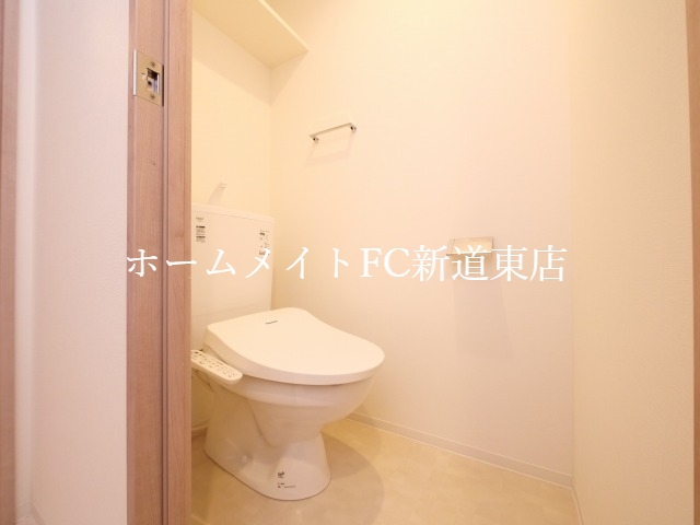 【S-RESIDENCE元町alectraのトイレ】