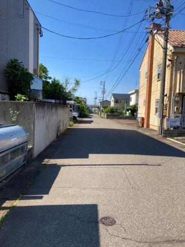 その他　前面道路（その他）まで0m