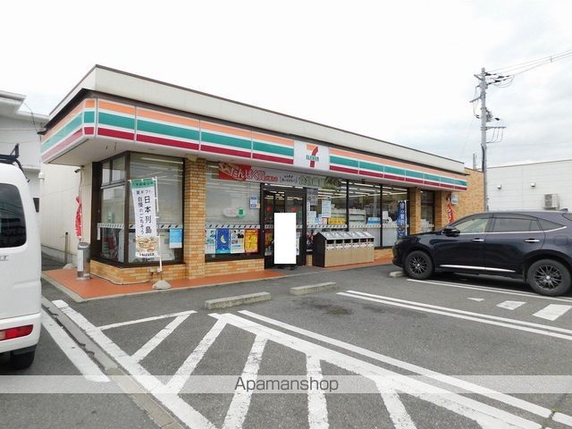 コンビニ　セブンイレブン（コンビニ）まで416m