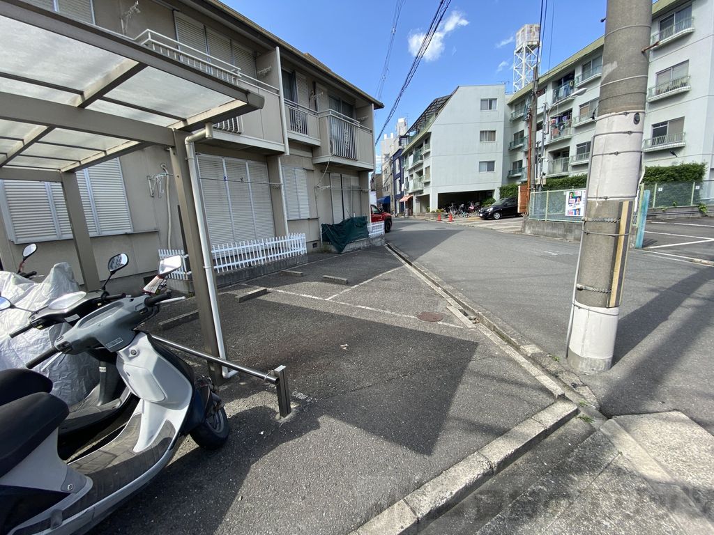 その他共有部分　駐車場