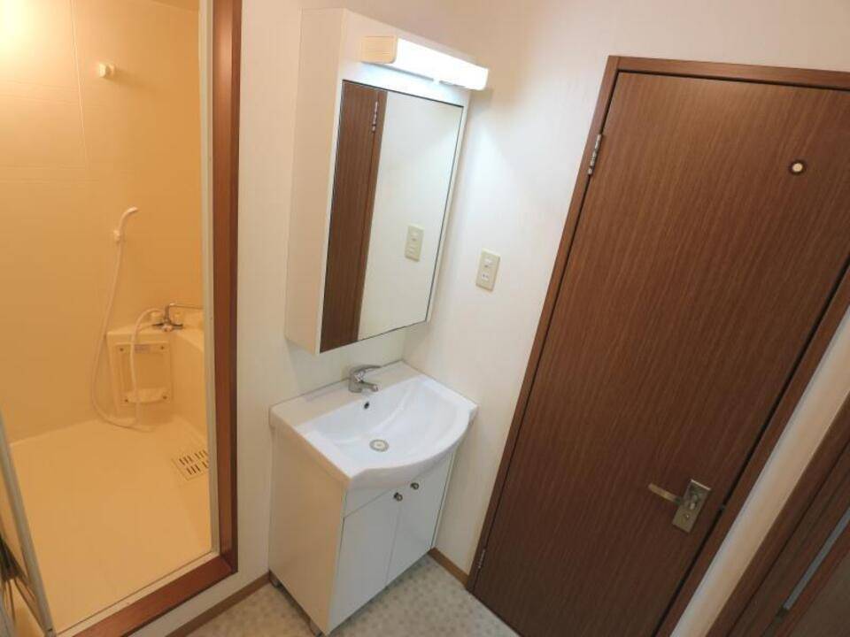 洗面設備　ドレッサー