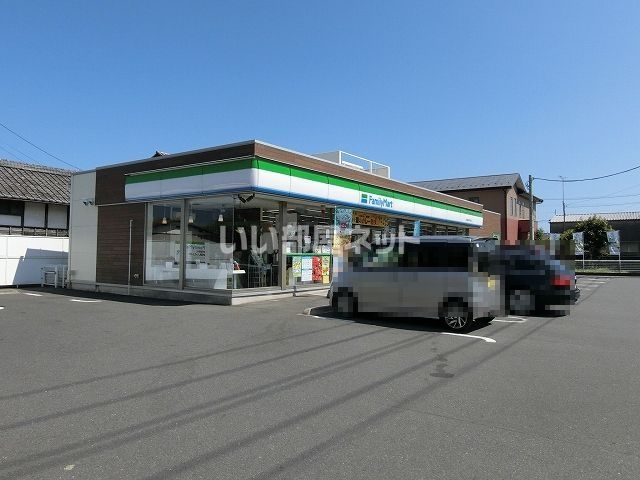 コンビニ　ファミリーマート　日立桜川４丁目店（コンビニ）まで299m