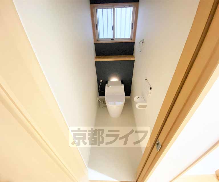 トイレ　洋式トイレ所複数有り