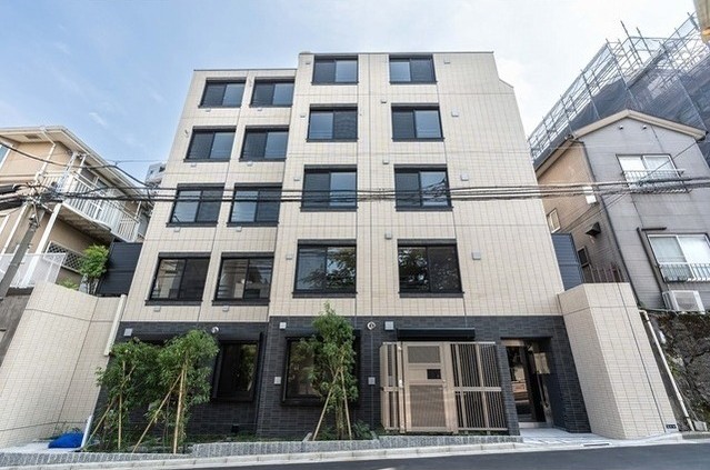 建物外観　ウェルスクエア新宿戸山の外観☆