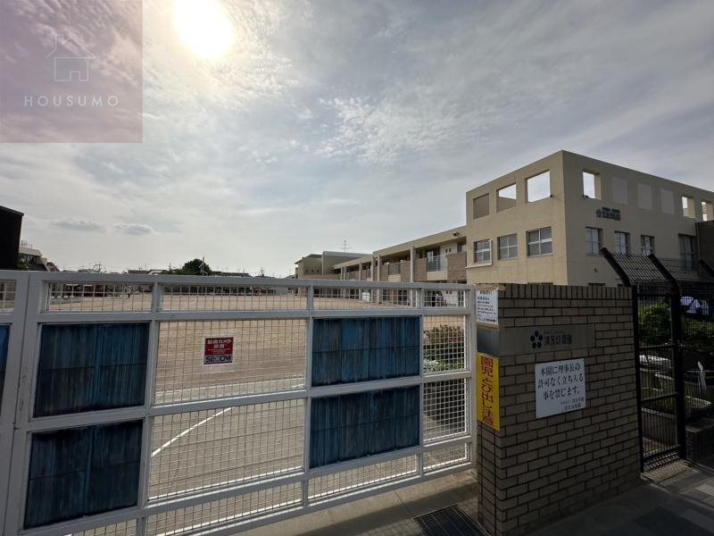 幼稚園・保育園　清友幼稚園（幼稚園・保育園）まで695m