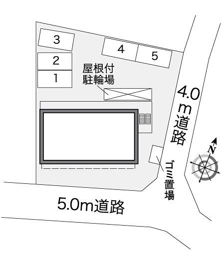 駐車場　敷地内駐車場あり