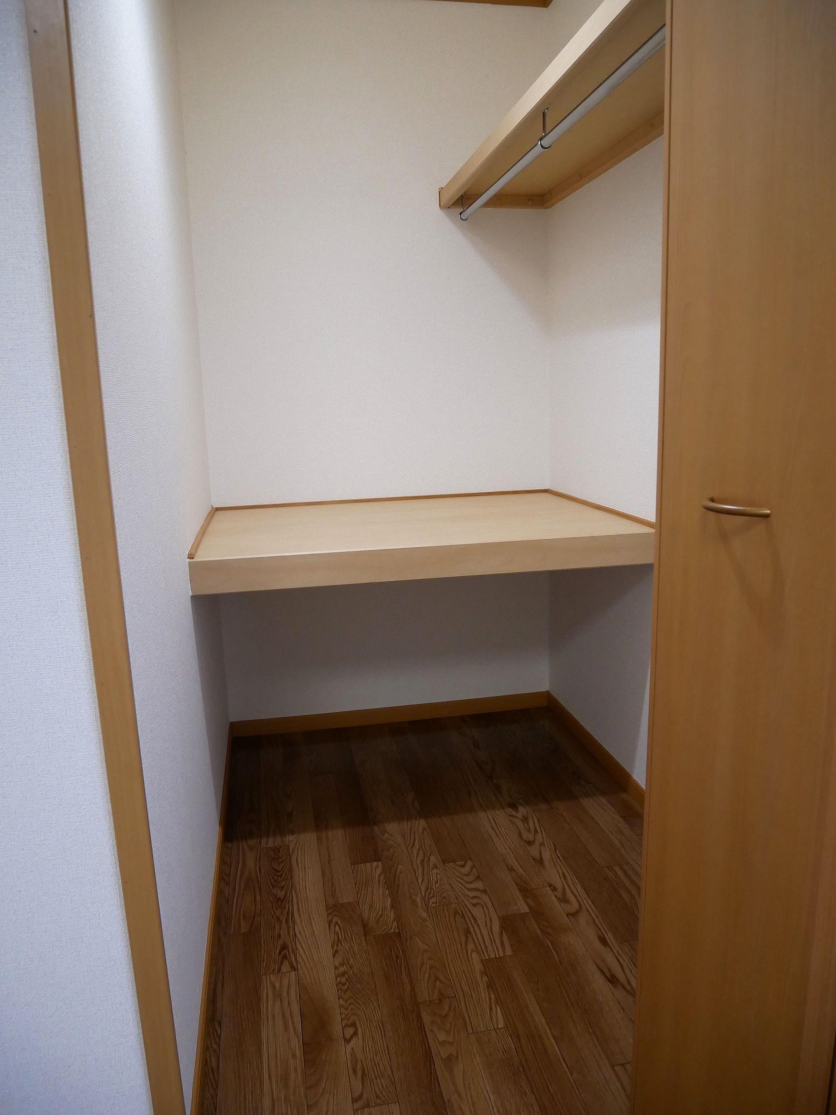 収納　ウォークインクローゼット