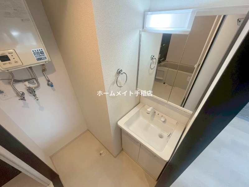 洗面設備　シャンプードレッサーで便利です♪