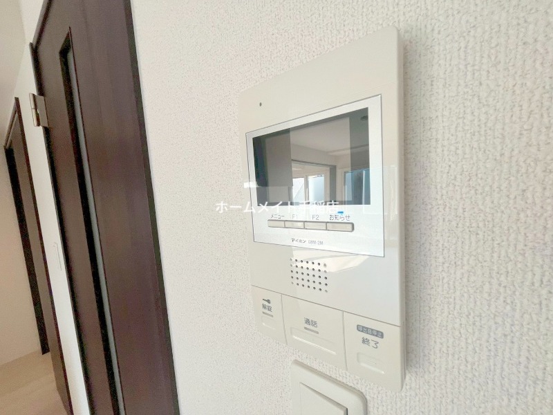 セキュリティ　モニター付きインターホンで安心です♪