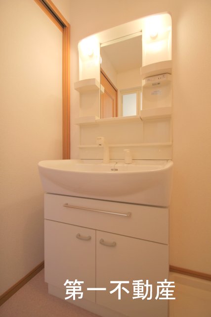 洗面設備　洗髪洗面化粧台