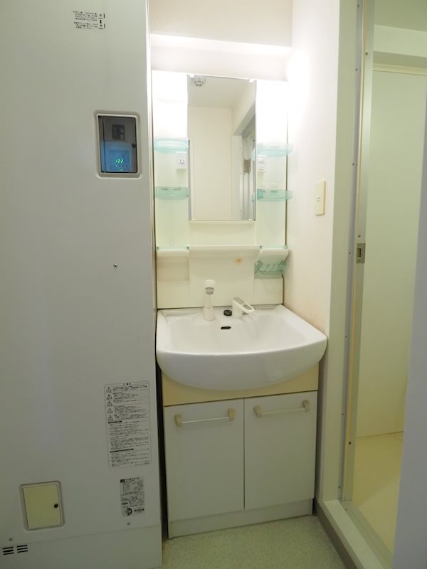 洗面設備　シャンプードレッサー