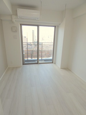 居室・リビング　※別部屋参考写真