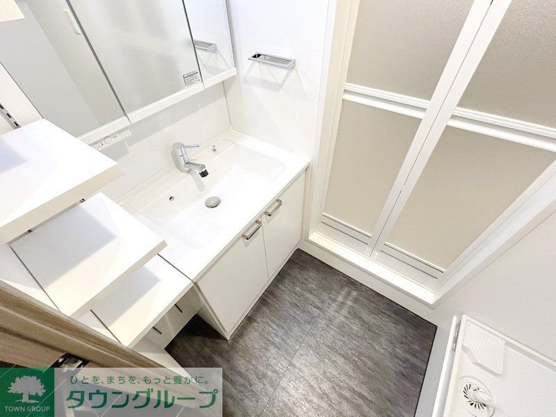 洗面設備　お部屋探しは株式会社　タウンハウジング　までお気軽にお問合…