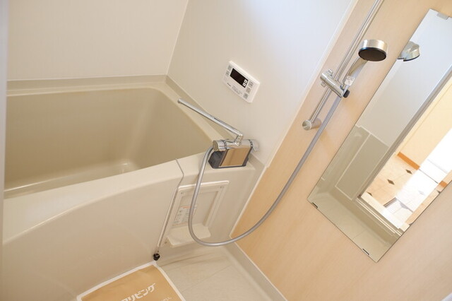 バス・シャワールーム　浴室