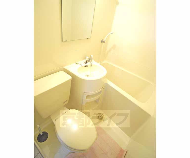 バス・シャワールーム　ユニットバスです。