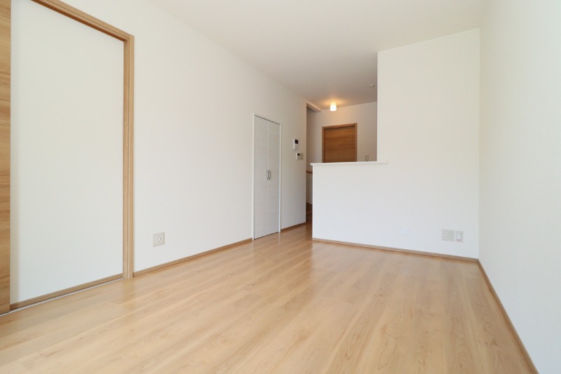 居室・リビング　図面と現状に相違がある場合には現状を優先