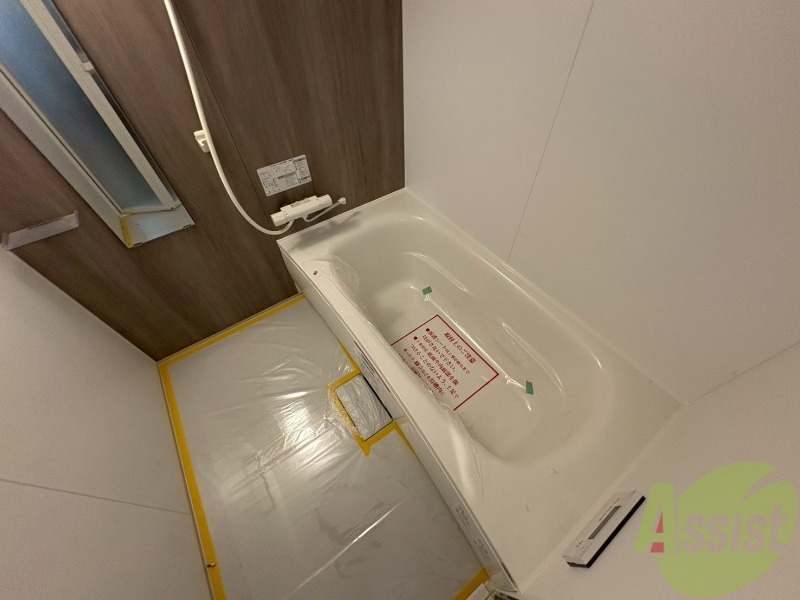 バス・シャワールーム　お風呂になります。一日の疲れを癒してくださいね。