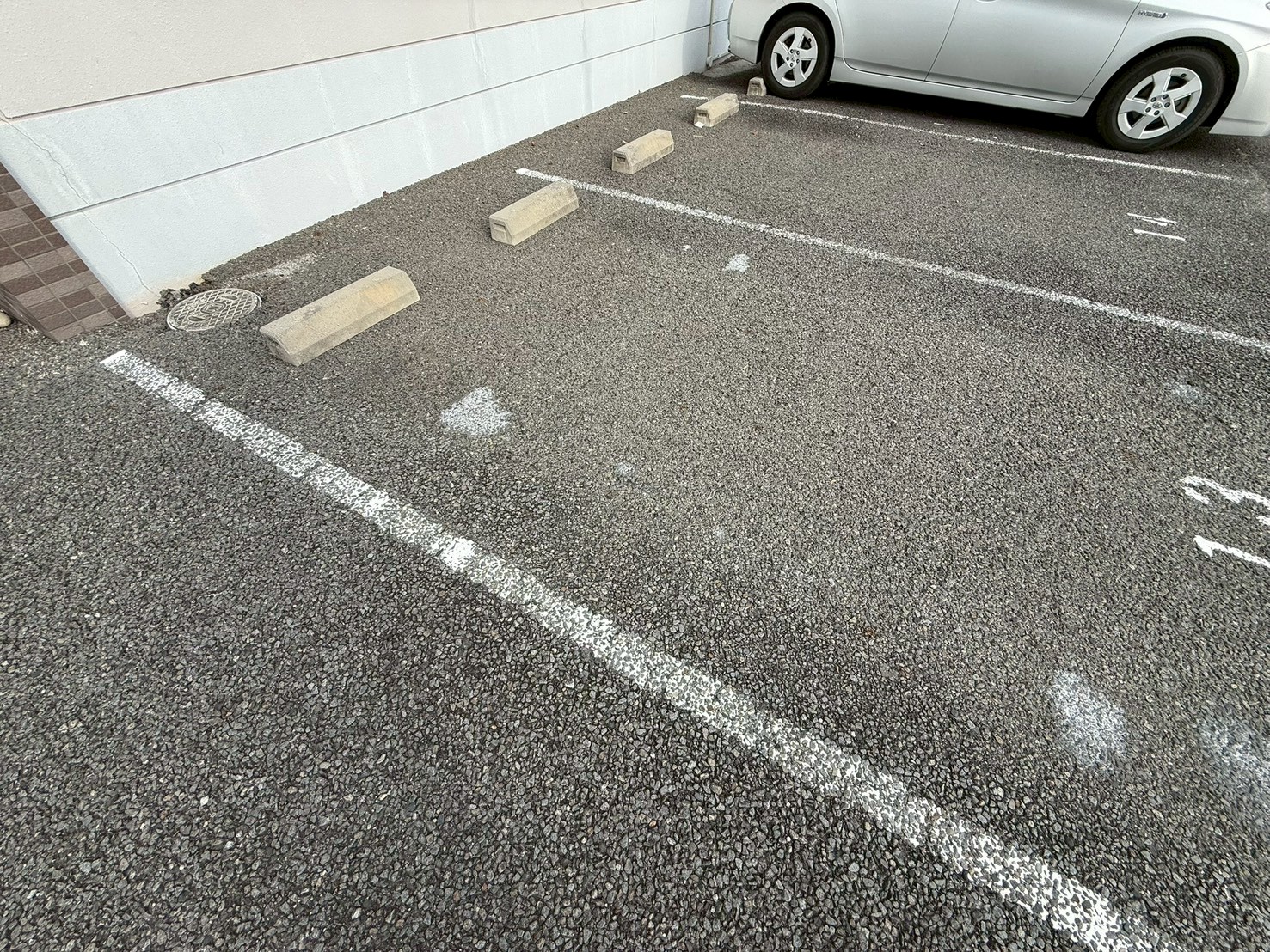 駐車場　敷地内