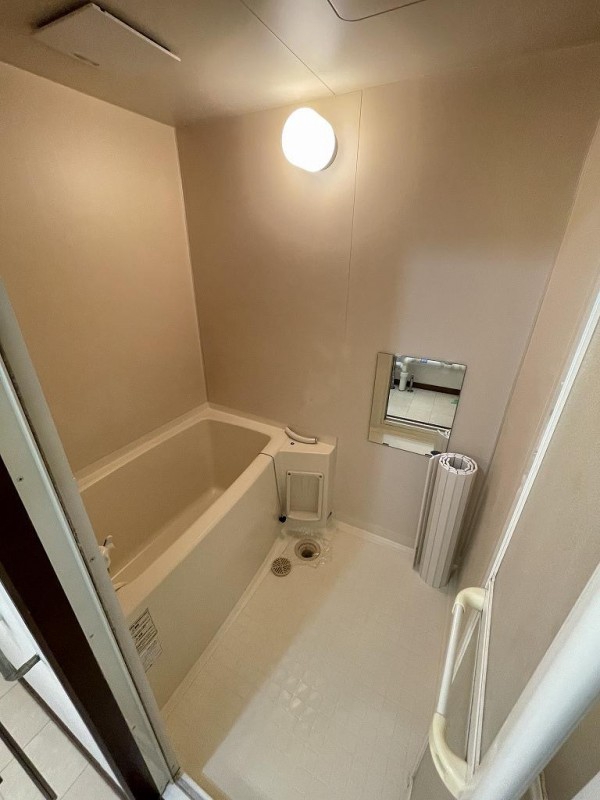 バス・シャワールーム　浴室