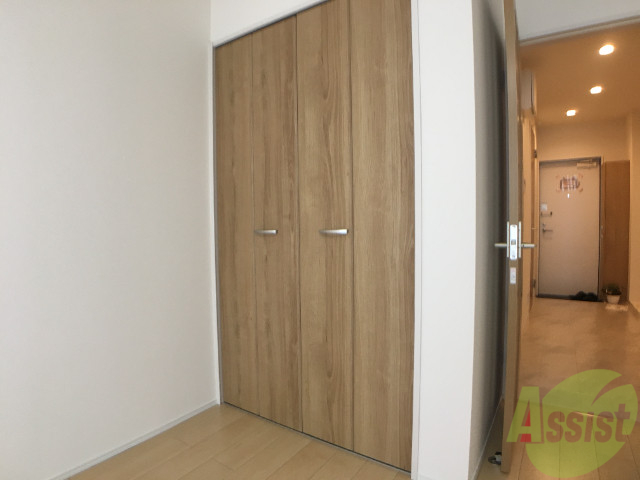 収納　大きな収納が付いてますね。中はのちほど公開します～