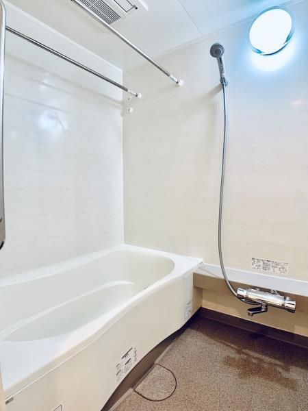 バス・シャワールーム　バス