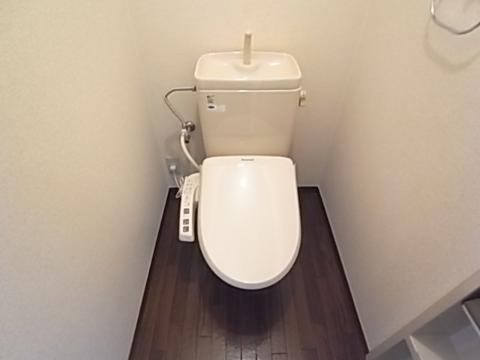 トイレ　シャワー付トイレ