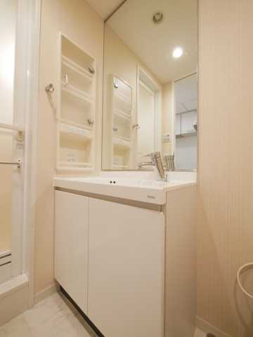 洗面設備　カスタリア神保町