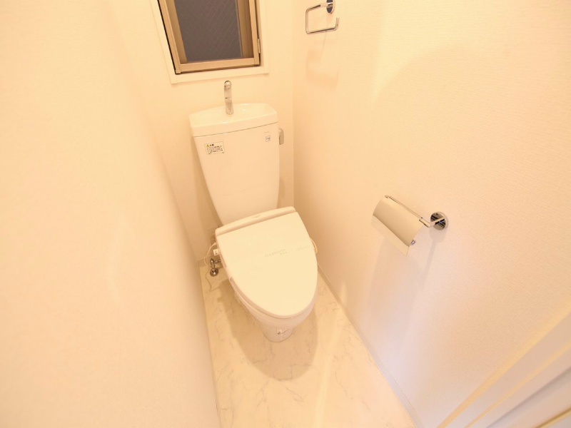 トイレ　洋式トイレ　暖房便座付き