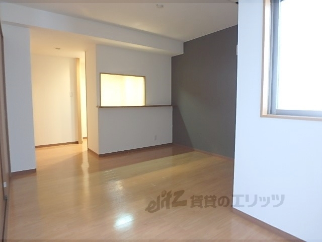 居室・リビング　居室