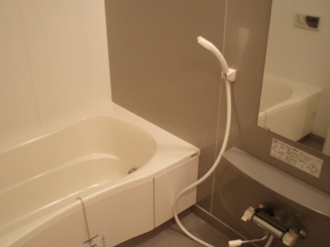 バス・シャワールーム　☆ゆっくりくつろげるお風呂☆