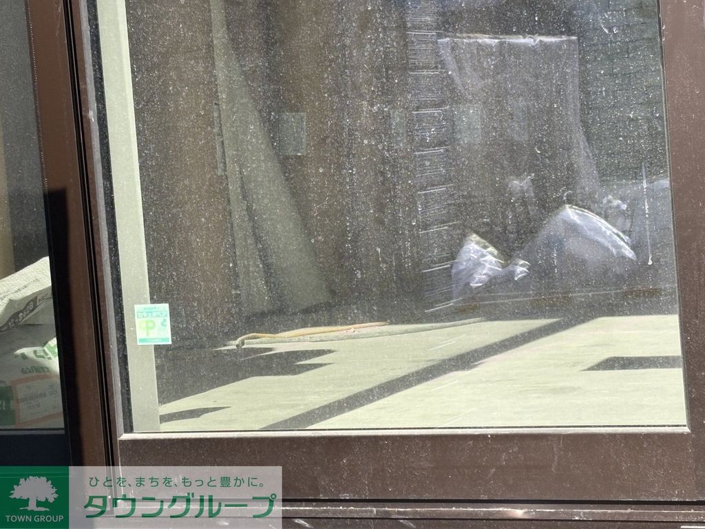 居室・リビング　建築中です