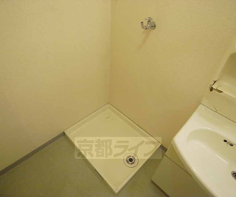 その他設備　洗濯機は脱衣所に設置可能です。