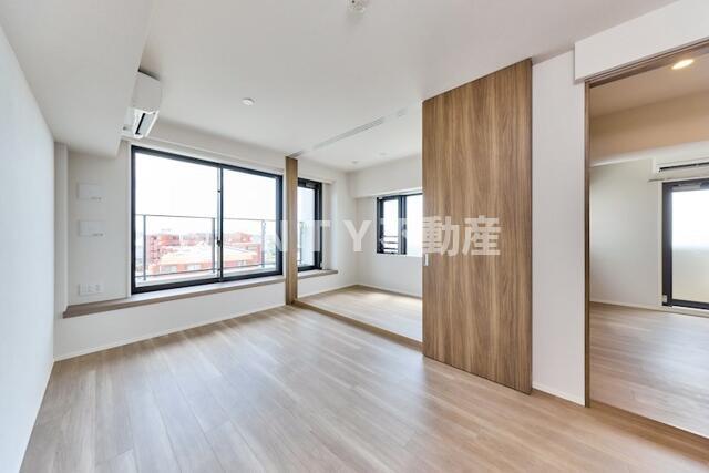 居室・リビング　居間です