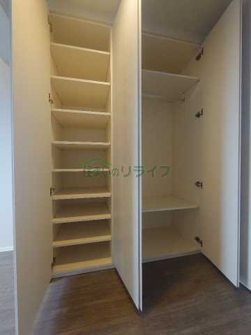 収納　別階層の参考写真になります。