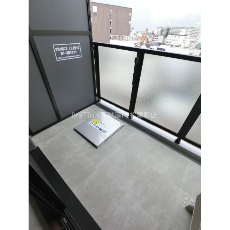 バルコニー　バルコニー