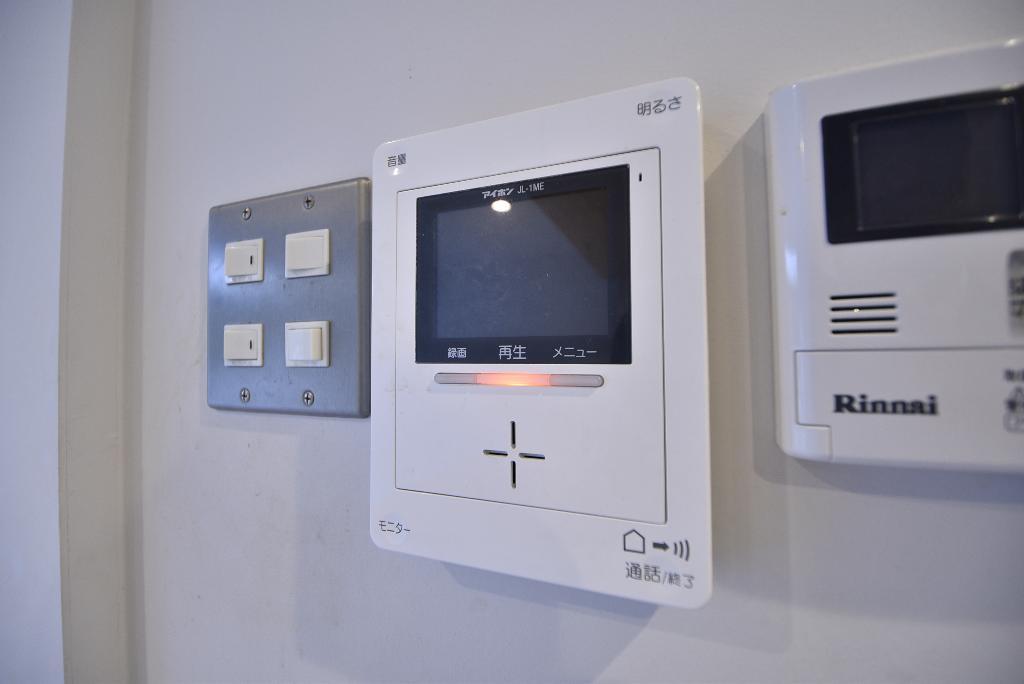 セキュリティ　カメラ付インターホン