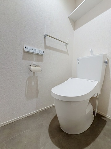 D-ROOM原町駅南のトイレ写真