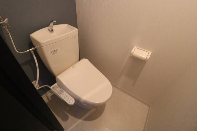 トイレ　シャワートイレ♪