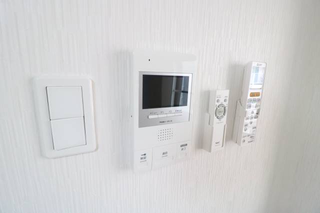 セキュリティ　安心のモニターフォン♪