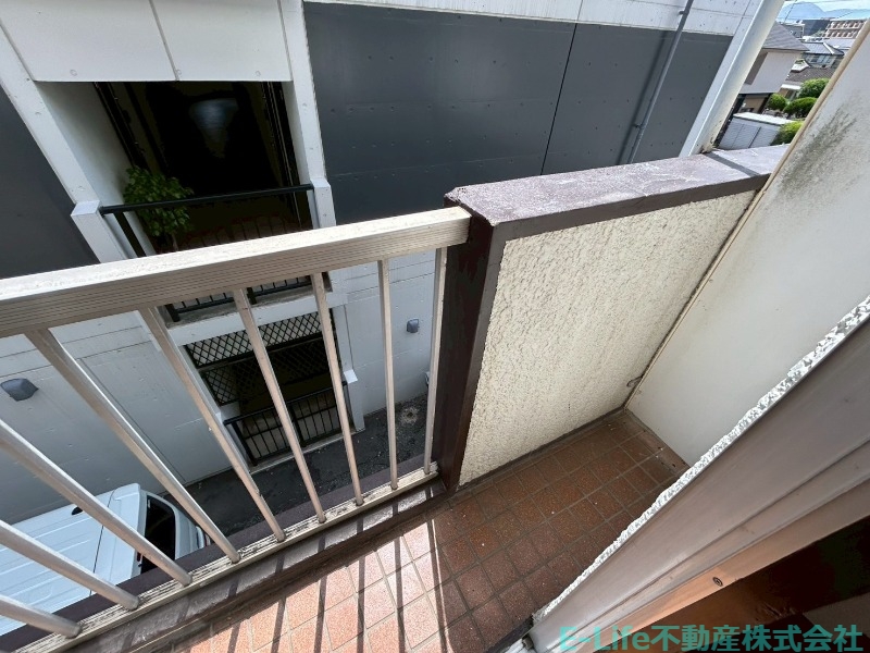 バルコニー　同型別部屋写真